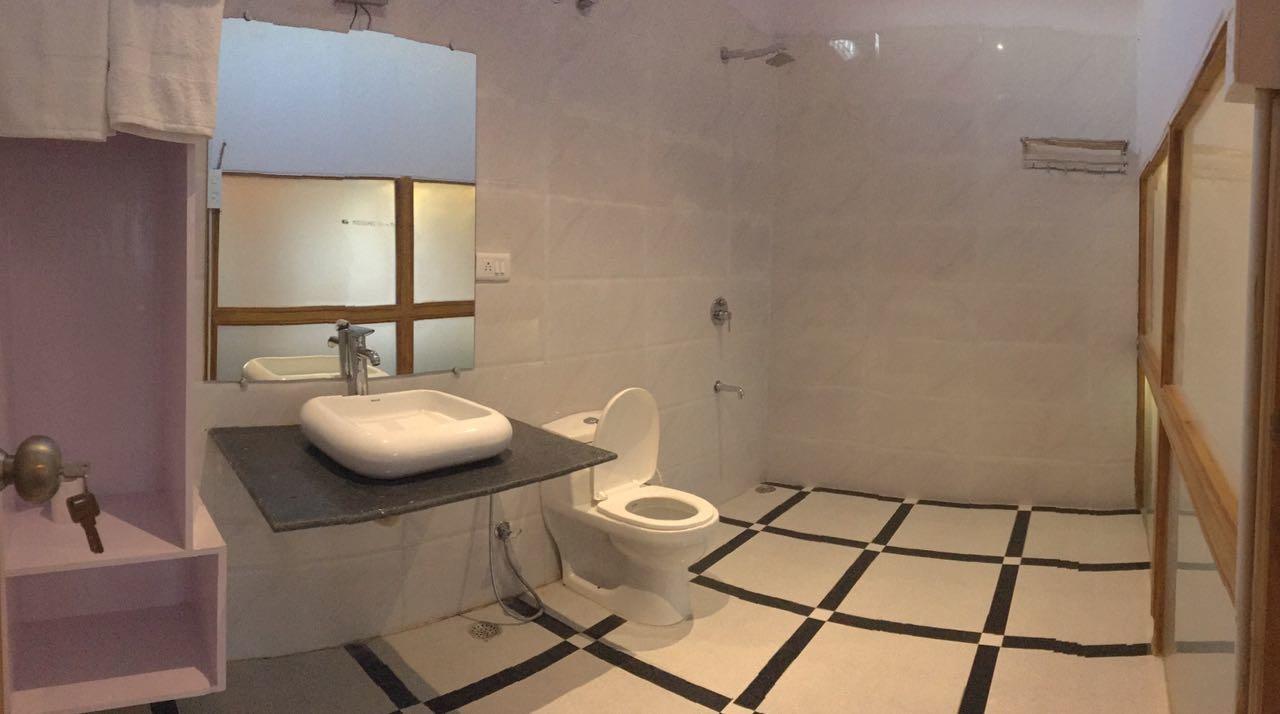 The Rustic Pines Hotel Udaipur Exterior photo